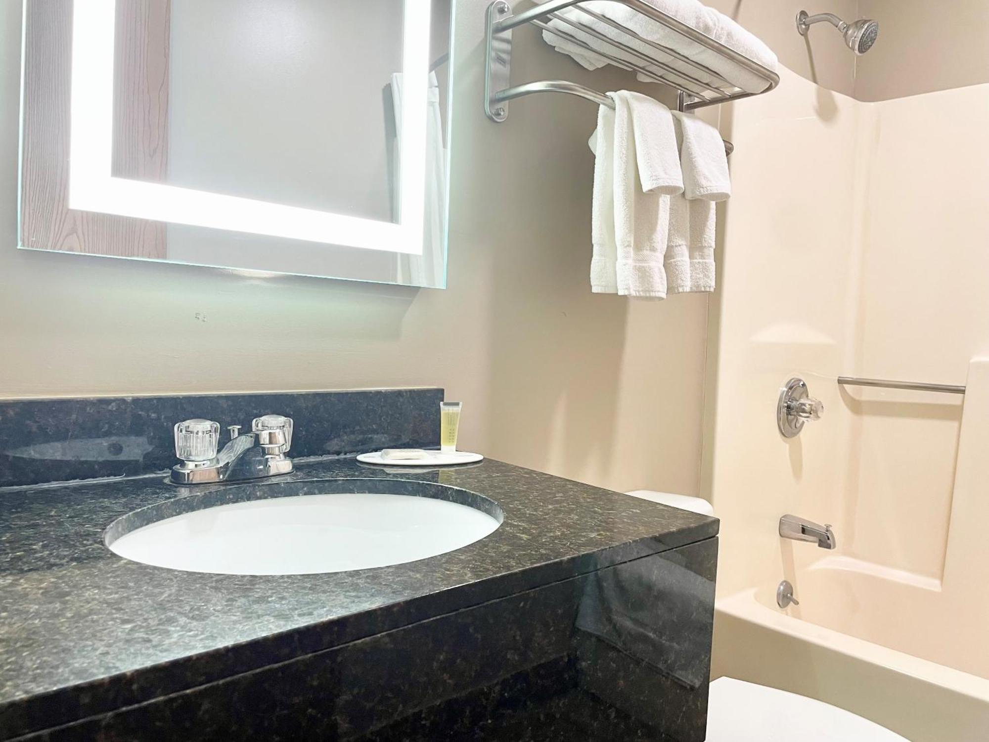 Super 8 By Wyndham St. Clair Mo Otel Saint Clair Dış mekan fotoğraf