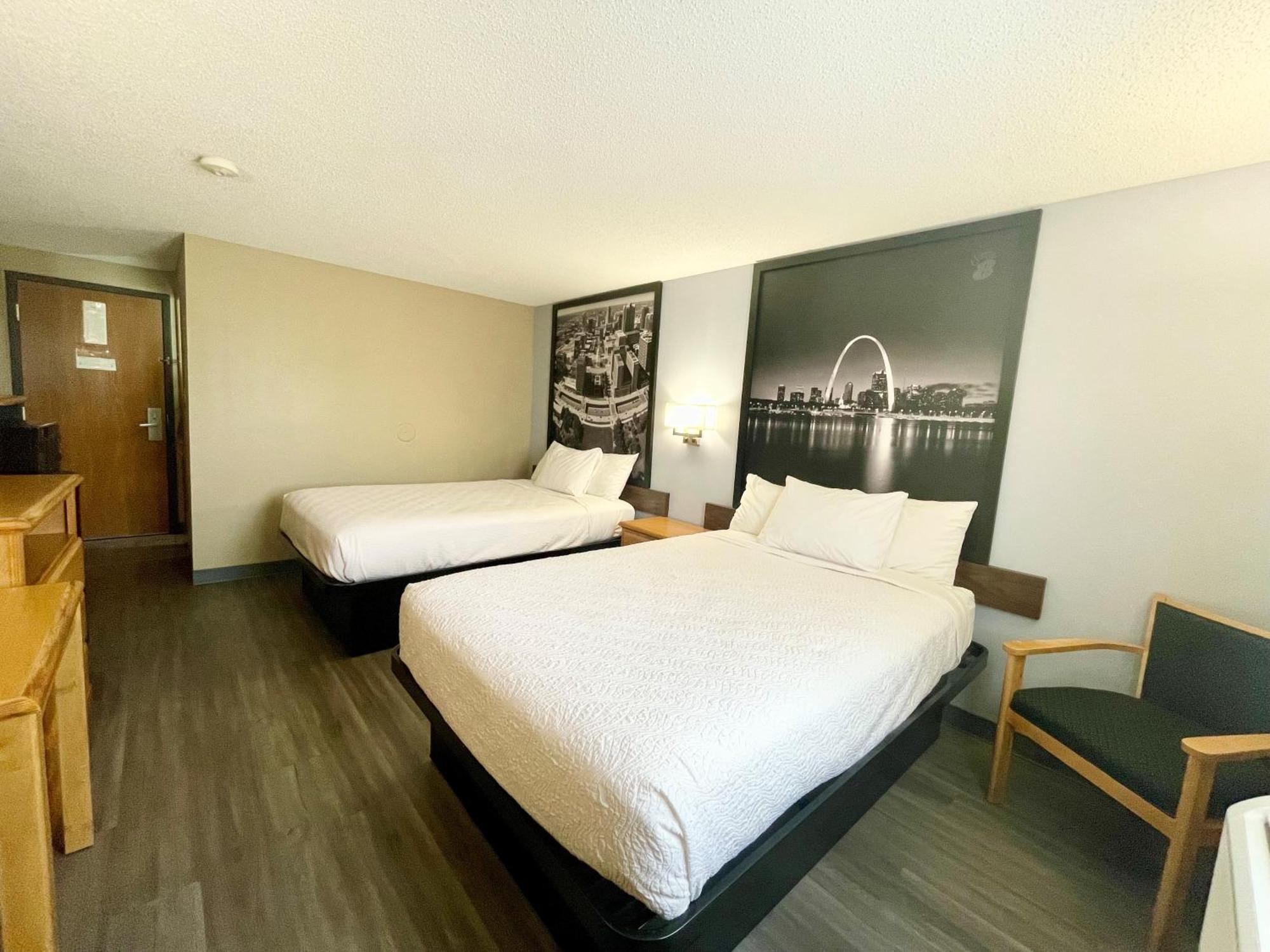 Super 8 By Wyndham St. Clair Mo Otel Saint Clair Dış mekan fotoğraf