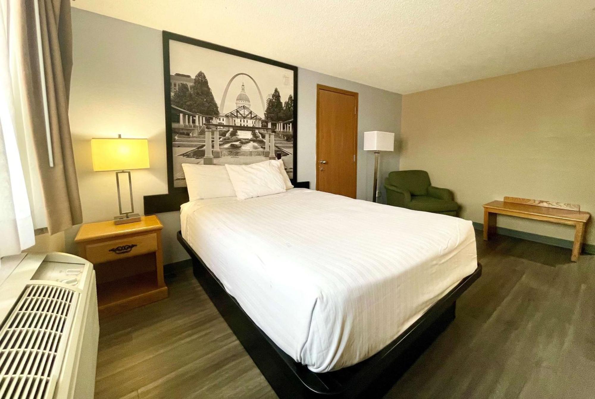 Super 8 By Wyndham St. Clair Mo Otel Saint Clair Dış mekan fotoğraf