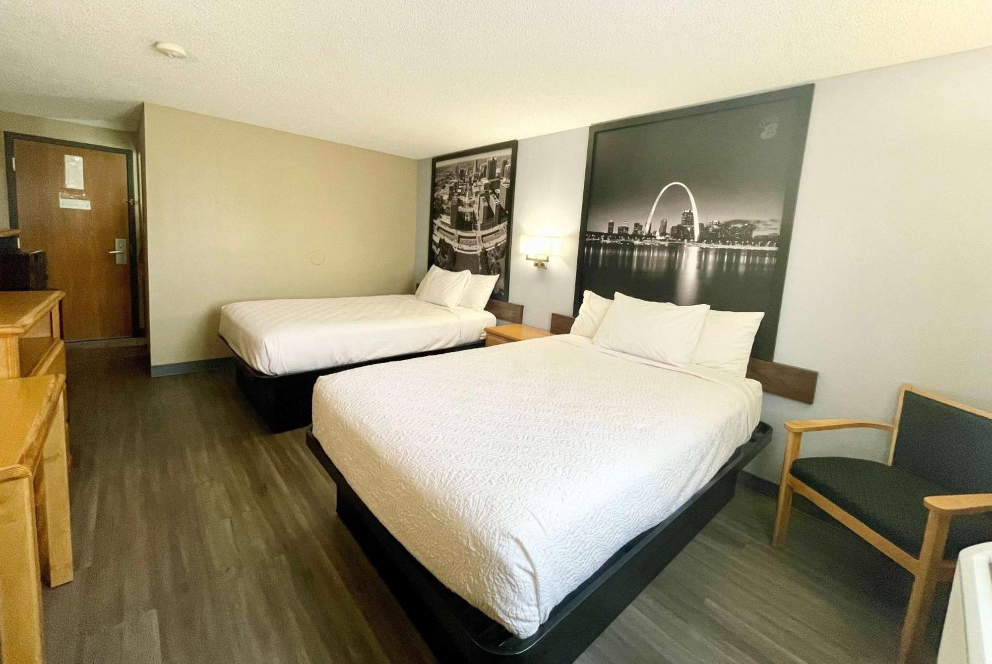 Super 8 By Wyndham St. Clair Mo Otel Saint Clair Dış mekan fotoğraf
